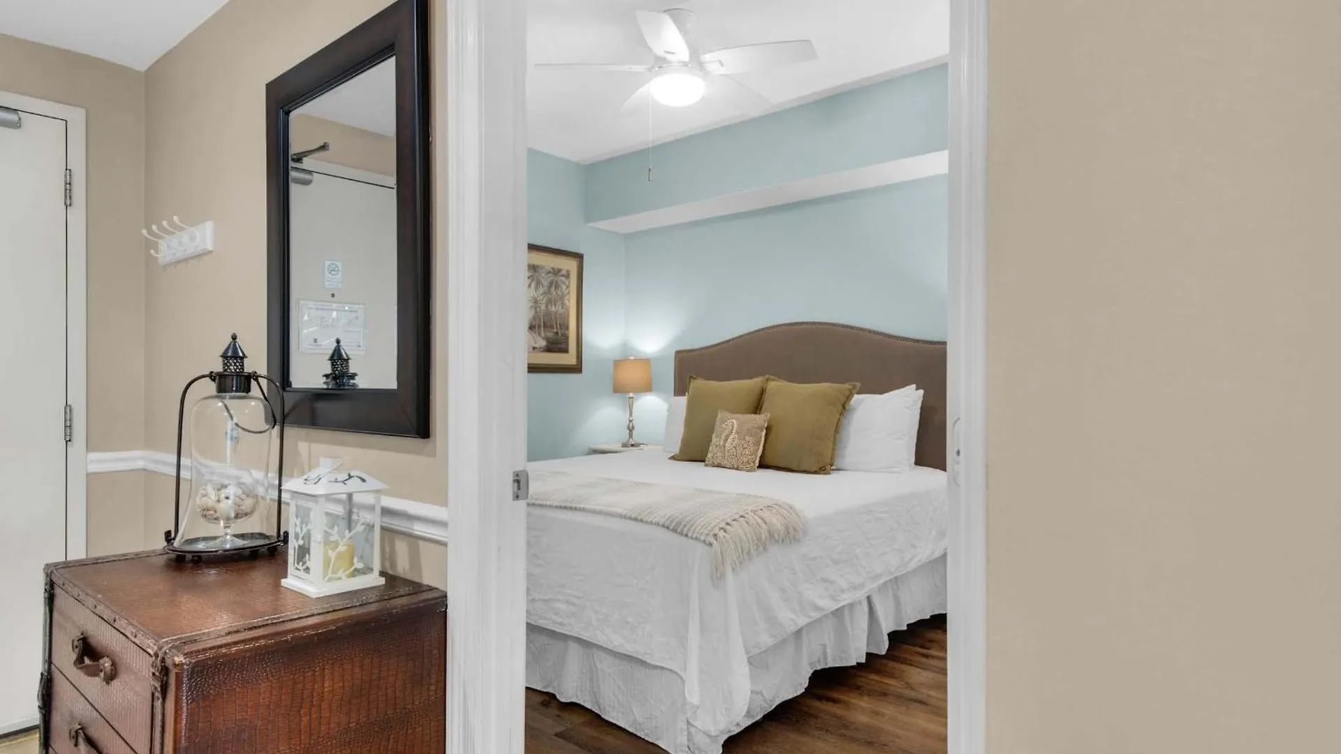 Sterling Shores 916 Destin Apartment